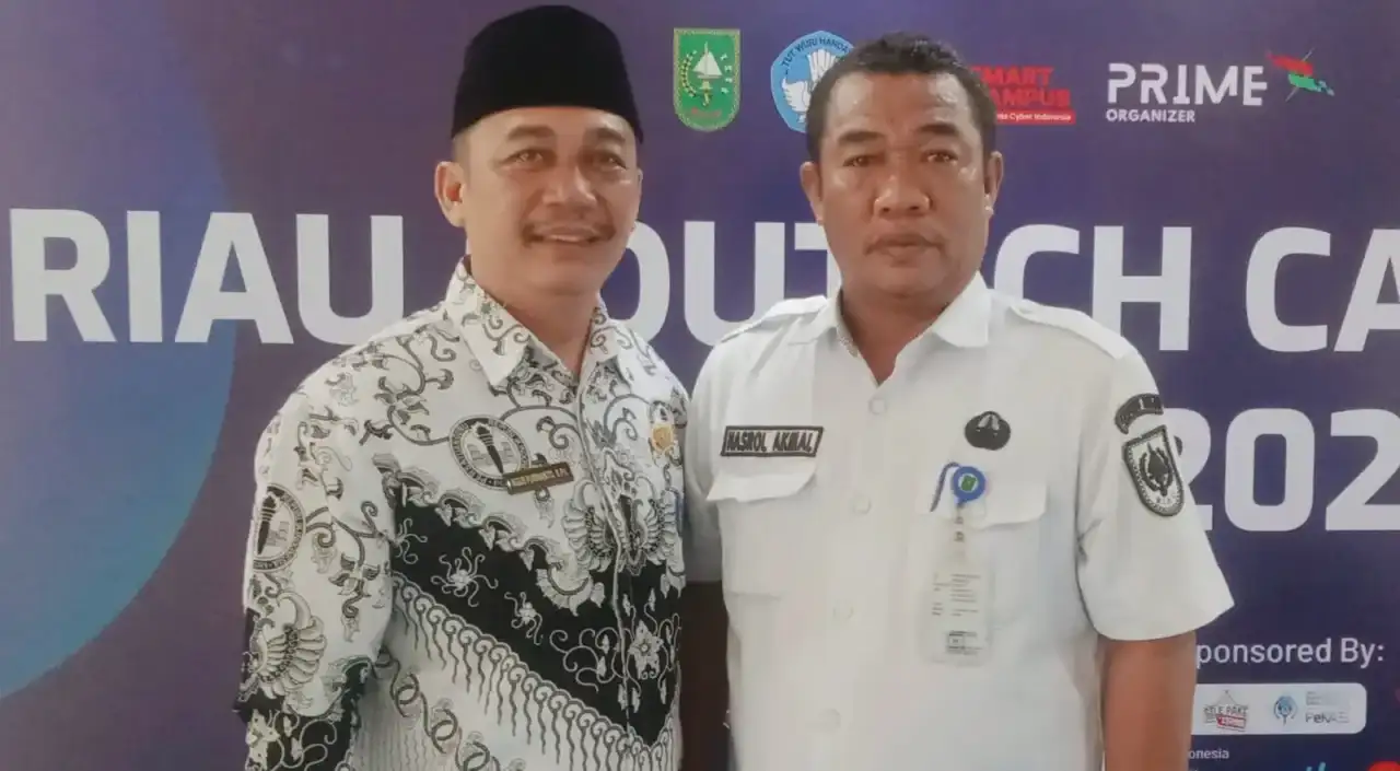 lcc-4-pilar-mpr-ri-2025,-sman-1-tembilahan-hulu-meraih-juara-ii-nasional