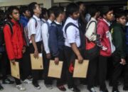 Pendidikan Berbenah, Serap Lulusan, Redam Pengangguran Terdidik