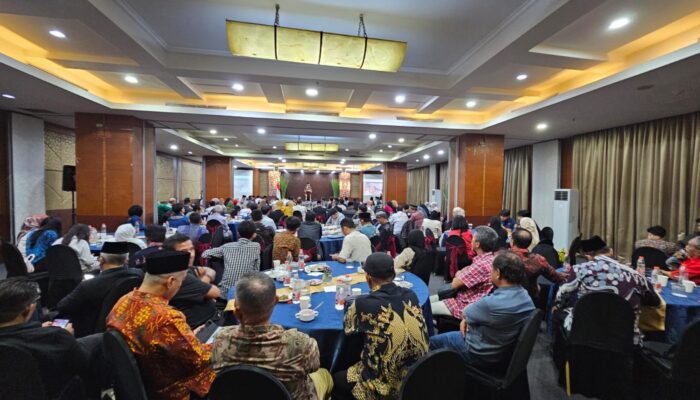 Perantau Minang Ulurkan Tangan, Ringankan Beban Sumbar