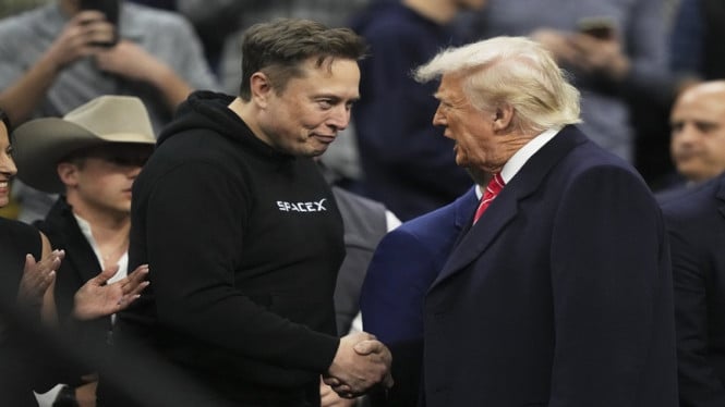iran-gelap-internet,-trump-panggil-elon-musk-untuk-kirim-starlink