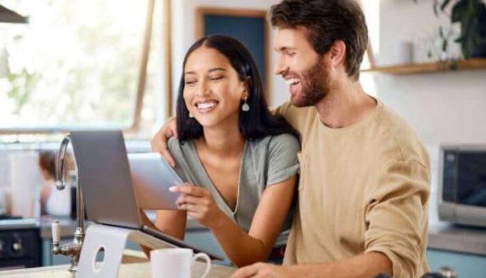 DINK Meningkat, Keluarga Muda Ubah Prioritas, Ekonomi Jadi Alasan?