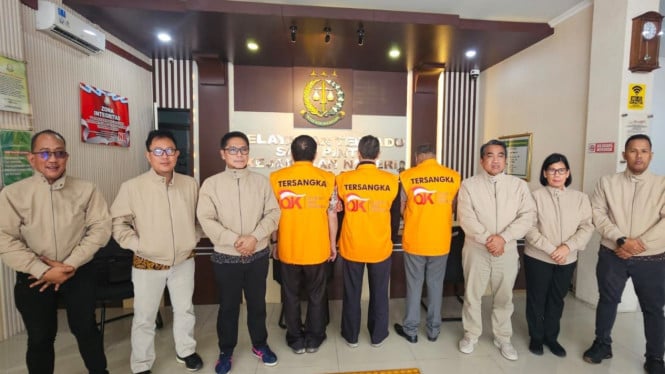 ojk-serahkan-tersangka-manipulasi-saham-swat-ke-jaksa,-nilai-kerugian-transaksi-capai-rp230-miliar