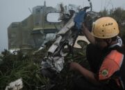 Pesawat Jatuh, Kemenhub Pastikan Laik Terbang, KNKT Investigasi