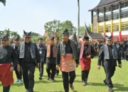 pemprov-sumbar-resmikan-silek-tradisi-minangkabau-sebagai-ekstrakurikuler-wajib-di-sma/smk/slb