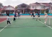 pelti-pengkot-bukittinggi-apresiasi-latihan-bersama-petenis-junior