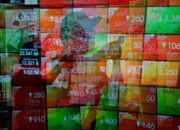 ihsg-pagi-anjlok-8-persen-sempat-ke-level-7.481