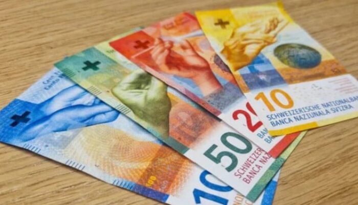 Franc Swiss Menguat, Investor Global Berburu Aset Aman