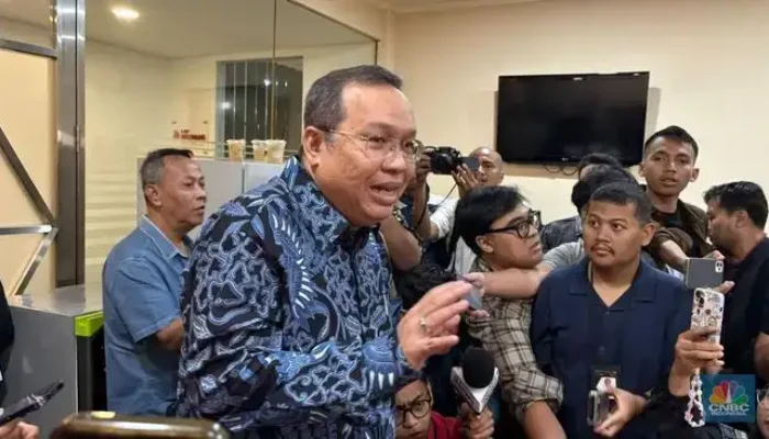 IHSG Anjlok, Iman Rachman Lepas Jabatan Direktur Utama BEI