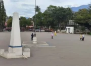 Marapi Muntahkan Lava, Batusangkar Berselimut Abu Vulkanik