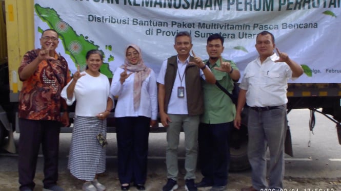 perhutani-salurkan-bantuan-pasca-bencana-sumatera-di-sibolga-dan-tapanuli-tengah