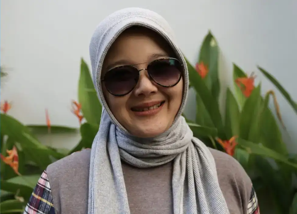 kurniasih-zaitun-gelar-promosi-doktor-lewat-karya-teater-“jual-bual”-di-isi-surakarta