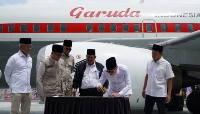 Garuda Hibahkan Pesawat, Jemaah Aceh Simulasi Haji Nyata