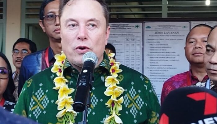 SpaceX Godok Ponsel Satelit? Musk Beri Jawaban Ambigu