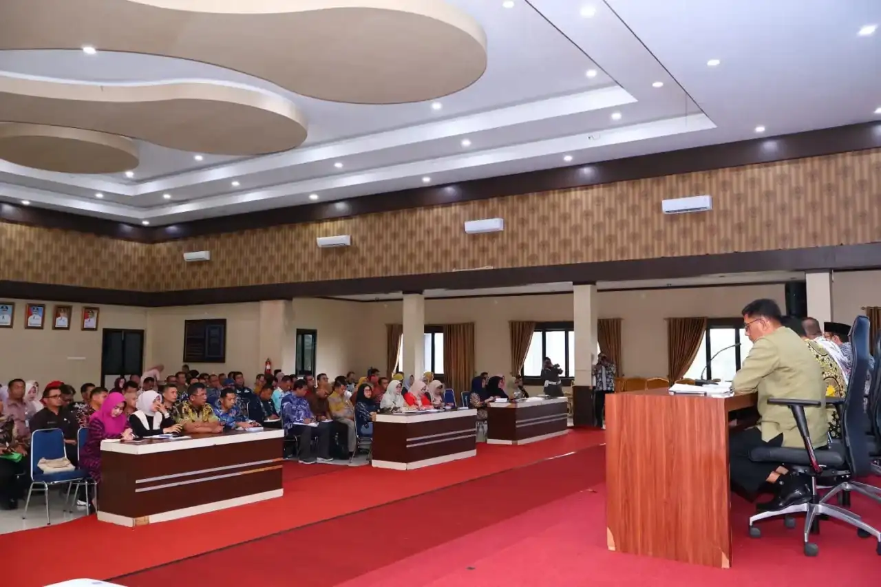 wako-payakumbuh-zulmaeta-tekankan-pentingnya-pelayanan-asn-pemko-selama-ramadan-1447-h