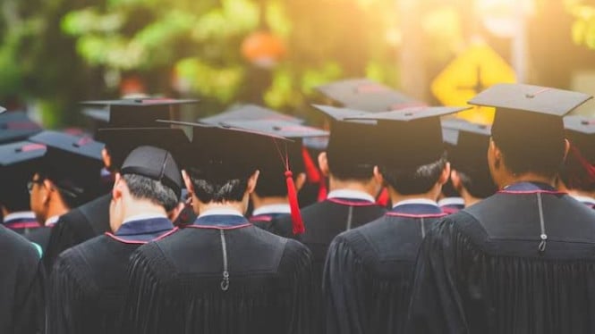 10-jurusan-kuliah-sarjana-yang-paling-banyak-dicari-perusahaan,-nomor-1-bukan-teknik