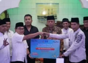 Safari Ramadan Payakumbuh: Pemerintah Provinsi Serahkan Bantuan, Jalin Sinergi
