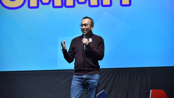 telkomsel-‘wait-and-see’-putusan-mk