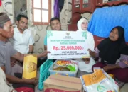 Sumbar Bedah Rumah Warga Solok, Wagub Serahkan Bantuan