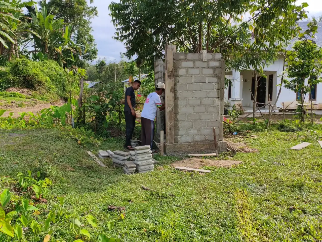 tmmd-ke-127,-pembangunan-titik-mck-di-kampung-bukit-tambun-tulang-dikebut