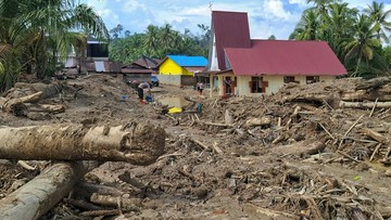 ojk-berikan-restrukturisasi-kredit-ke-246-ribu-korban-bencana-sumatra