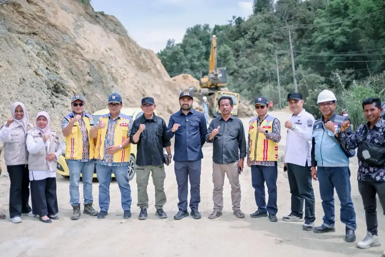 jelang-mudik-lebaran,-zigo-rolanda-minta-perbaikan-cepat-jalan-lubuk-selasih–surian