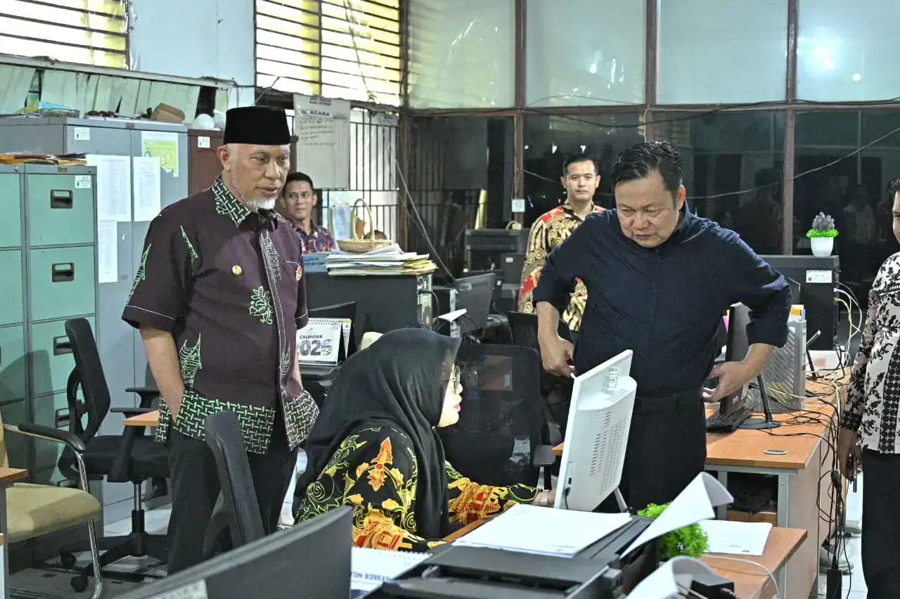 sidak-ramadan,-gubernur-mahyeldi-pastikan-disiplin-asn-pemprov-sumbar-tetap-terjaga