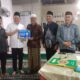 safari-ramadan-di-bayang-pessel,-ketua-komisi-iv-dprd-sumbar-serahkan-bantuan-rp30-juta