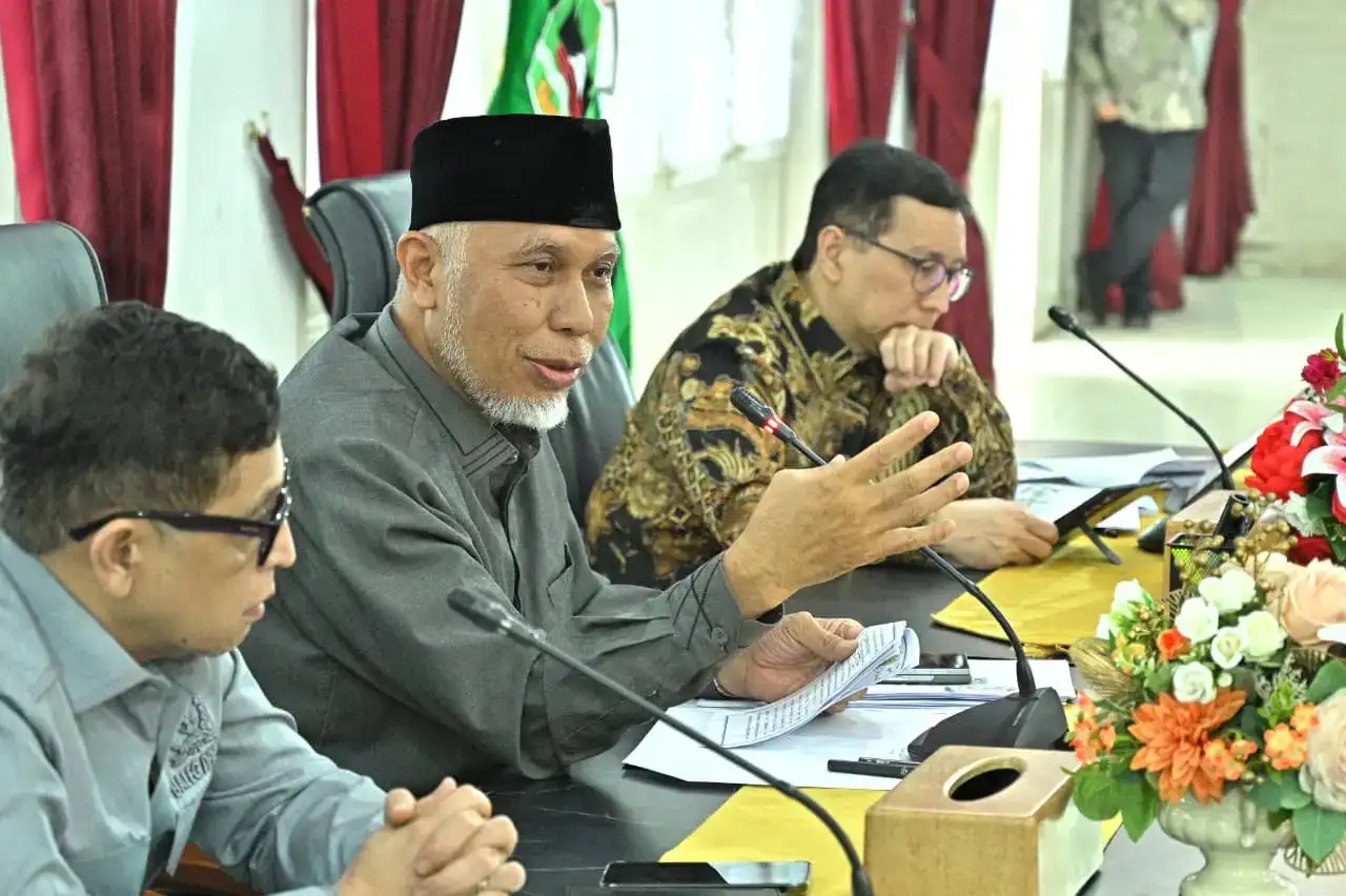 dpr-ri-kunjungi-sumbar,-bahas-ruu-satu-data-indonesia