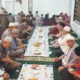 senyum-anak-yatim-warnai-buka-puasa-bersama-di-masjid-ar-raudhah-kampung-lapai