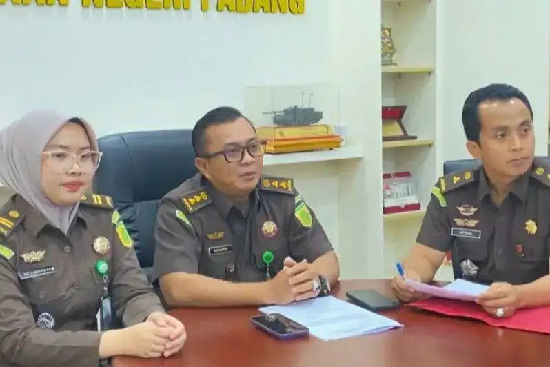 kejari-padang-bantah-tuduhan-penasihat-hukum,-proses-tersangka-bsn-sudah-sesuai-hukum