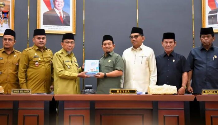 DPRD Padang Evaluasi Kinerja Daerah, IPM Tertinggi Sumatera Barat