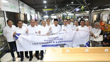 lpdb-kemenkop-salurkan-pembiayaan-rp47-m-untuk-proyek-fiber-optik