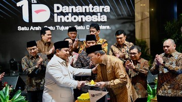 danantara-genap-setahun,-telkom-dukung-pendidikan-generasi-mendatang