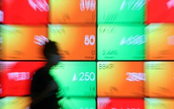 IHSG Melemah, Konflik AS-Iran Pengaruhi Harga Minyak