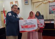 PMI Salurkan Bantuan, Ringankan Beban Korban Banjir Sumbar