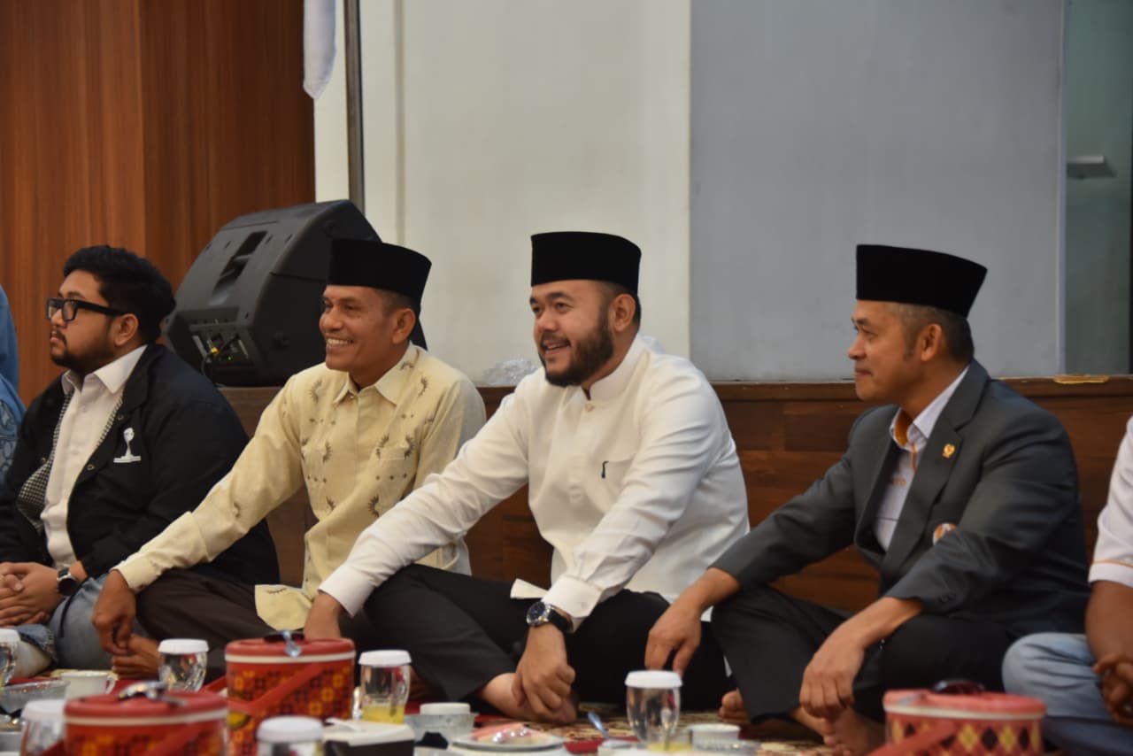 buka-puasa-bersama-koni-dan-kormi,-wako-fadly-amran-komit-sukseskan-porprov-2026