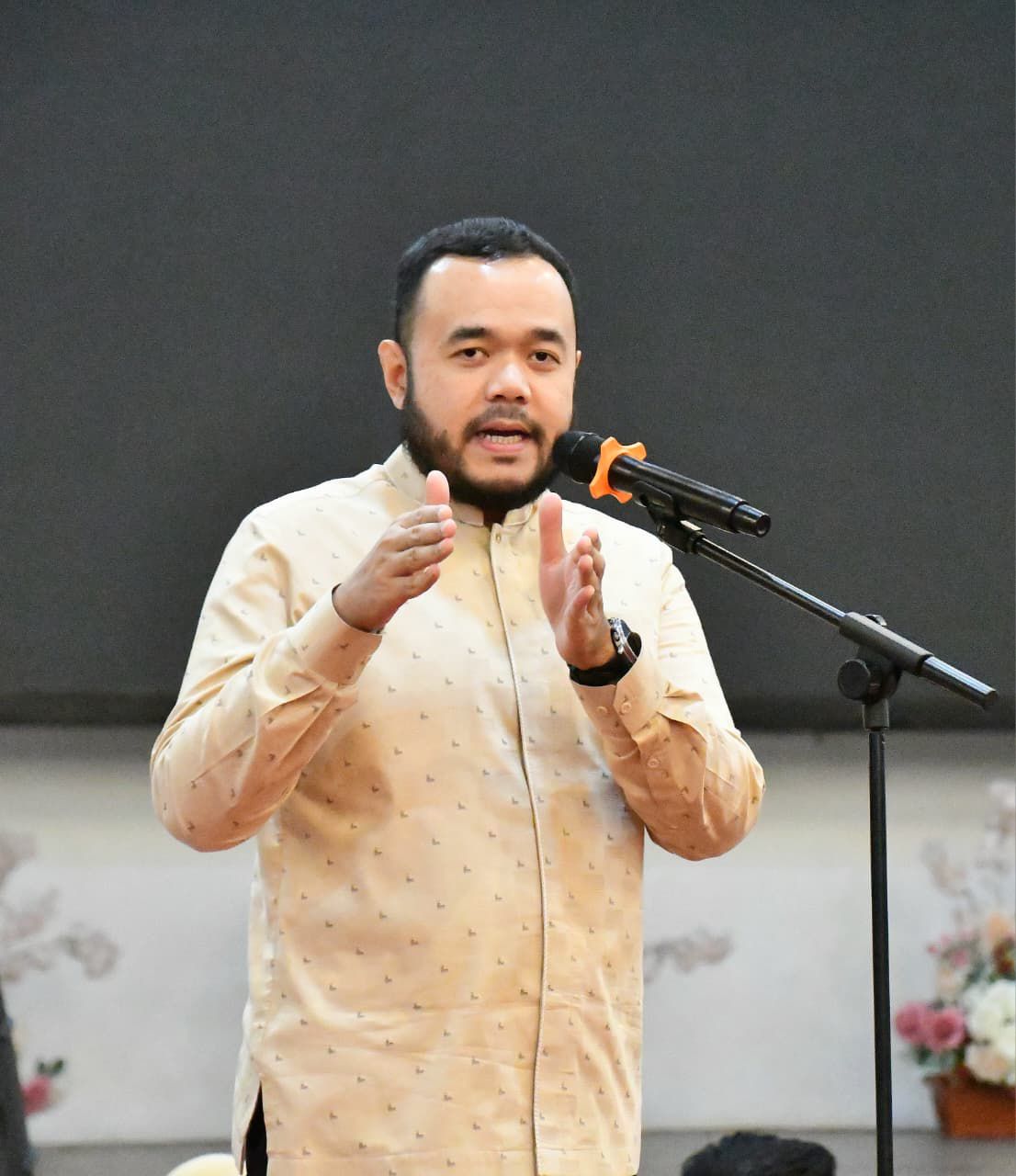 sambut-lebaran-idul-fitri-1447-h,-wako-fadly-amran-imbau-pedagang-kuliner-buat-daftar-menu-dan-harga-yang-jelas