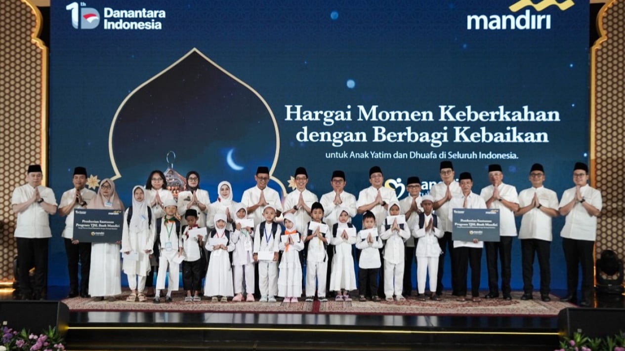 bank-mandiri-salurkan-program-sosial-bagi-lebih-dari-114.000-penerima-manfaat, melayani-sepenuh-hati