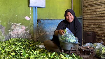 cerita-penjual-daun-jeruk-di-bali-kini-punya-rumah-berkat-pnm-mekaar
