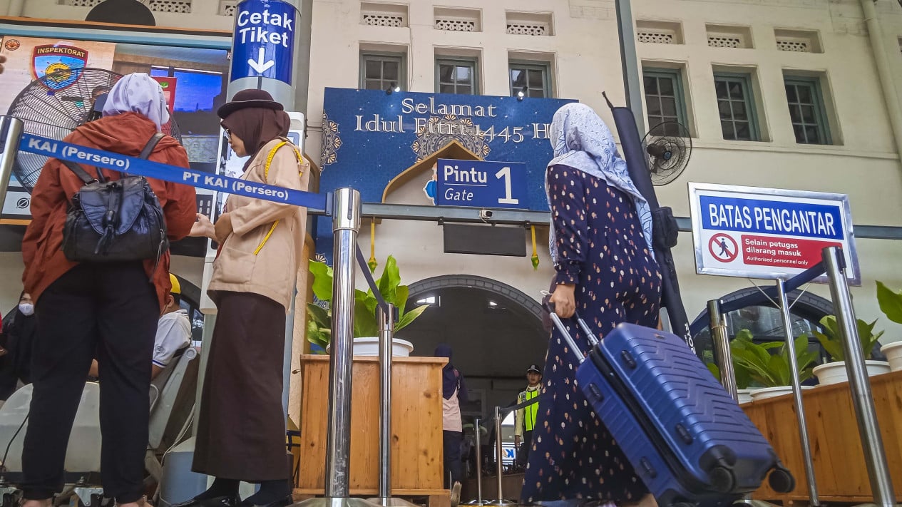 kemenhub:-pergerakan-penumpang-mudik-lebaran-2026-tembus-10-juta-orang,-naik-9,23-persen