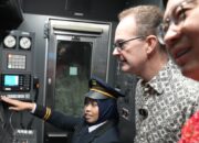 kisah-amelia-khairani-sutrisno,-masinis-mrt-jakarta-lulus-s2-dari-inggris