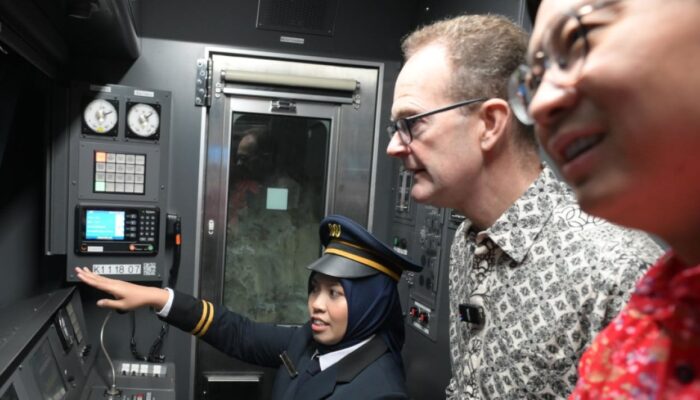 MRT Jakarta Perkenalkan Peluang Studi di Inggris