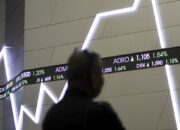 IHSG Sentuh Level Tertinggi, Sektor Industri Berjaya