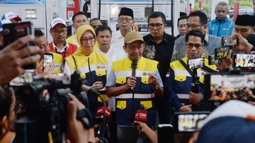 bahlil-pastikan-presiden-pertimbangkan-kondisi-rakyat-soal-harga-bbm