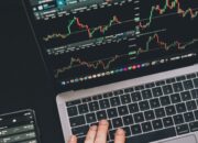 Analisis Prospek Saham BBCA Usai Aksi Crossing Rp423,74 Miliar