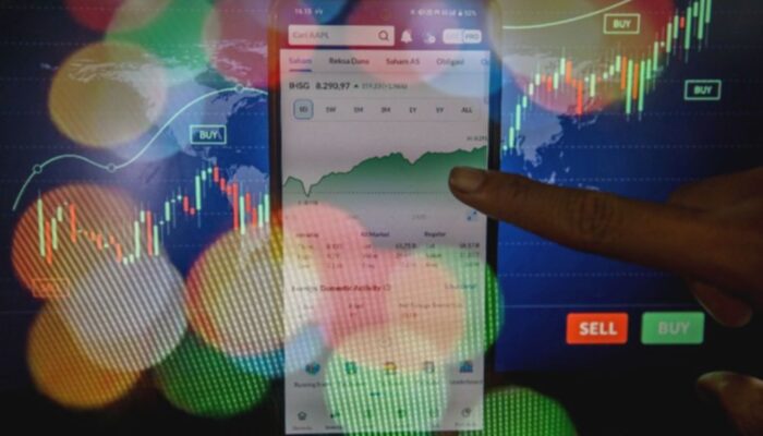 Indeks Bisnis-27 Melemah, Saham JPFA, AMRT, dan DSNG Tertekan