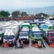 truk-logistik-padati-pelabuhan-ketapang,-antrean-capai-12-km