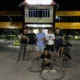 dipergoki-mencuri-kabel-tower-telkomsel-di-pasar-ambacang,-aj-ditangkap-polisi