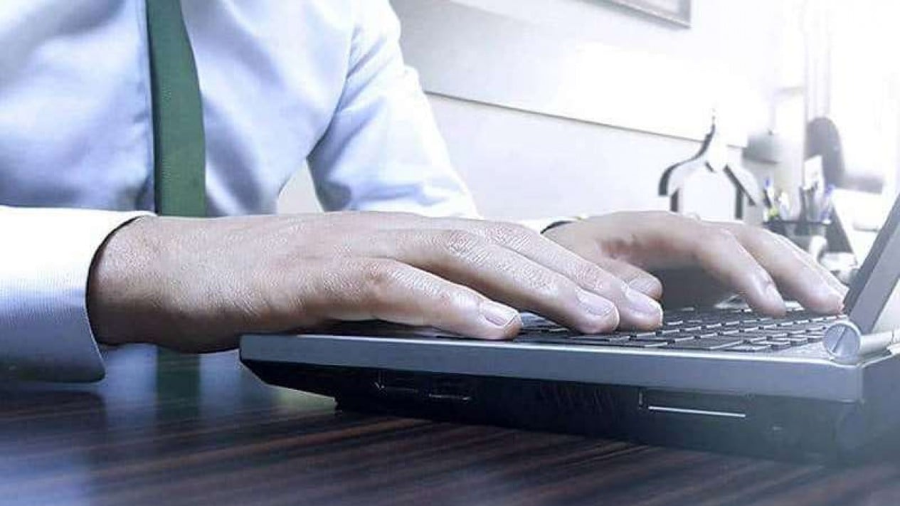 teknologi-ubah-cara-rekrutmen-dan-pengelolaan-tenaga-kerja