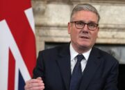 Starmer Soroti Dampak Kebijakan Trump dan Putin terhadap Energi